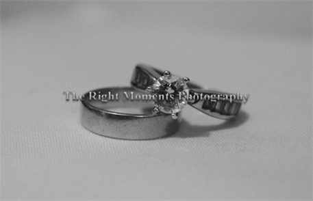 The Right Moments Photography - 1000478_44e523f97a4a31.png