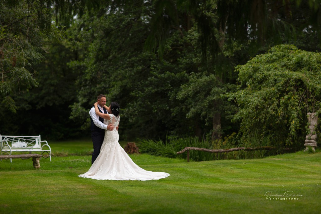 Graham Davies Wedding Photography - 1001566_45ebecb056a991.jpg