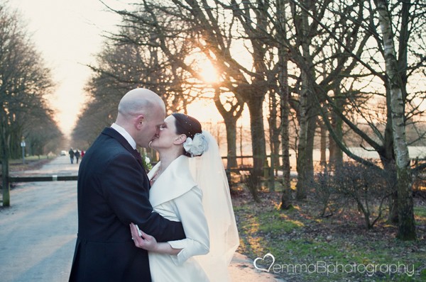Emma B Photography - 2135_14de74d35c538f.jpg