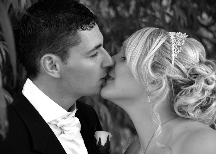 Nicola Martindale Wedding Photography - 986_24dd256665c520.jpg